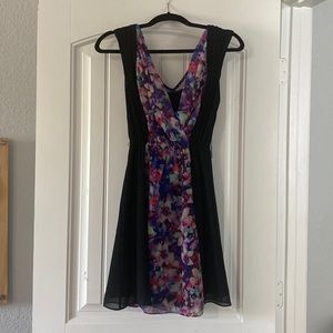 Women’s extra small black/floral dress